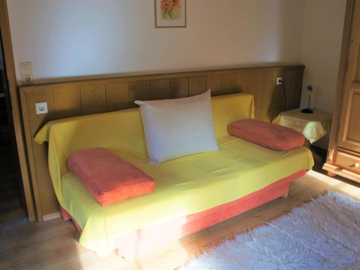 Apartment In Top Location In Fuegen With Balcony ภายนอก รูปภาพ